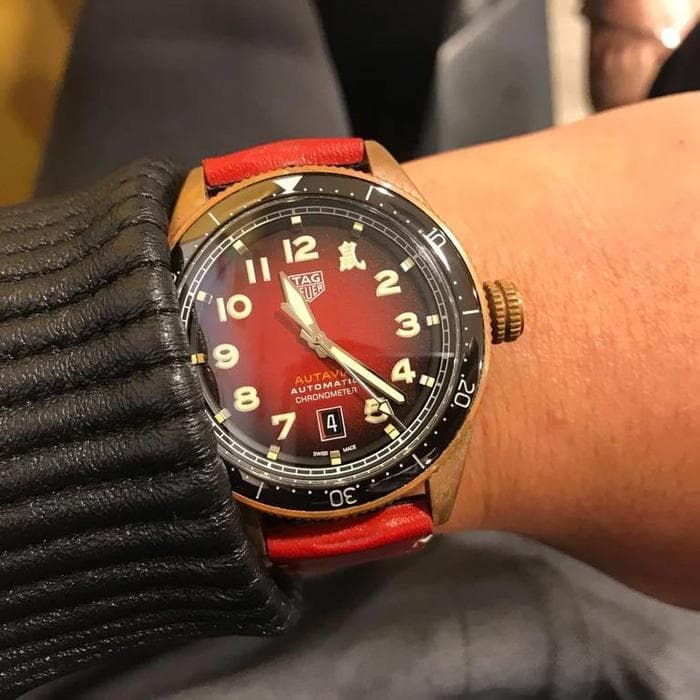 Gambar dari TAG Heuer Autavia WBE5193.FC8300 Bronze Chinese New Year