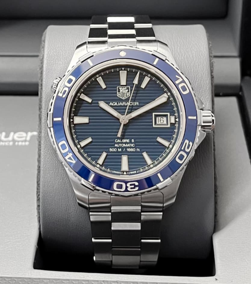 Gambar dari Tag Heuer Aquaracer WAK2111.BA0830 Calibre 5 Automatic Ceramic Blue Dial