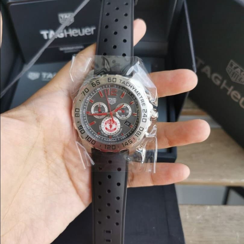 Gambar dari Tag Heuer Formula 1 CAZ101M.FT8024 Manchester United