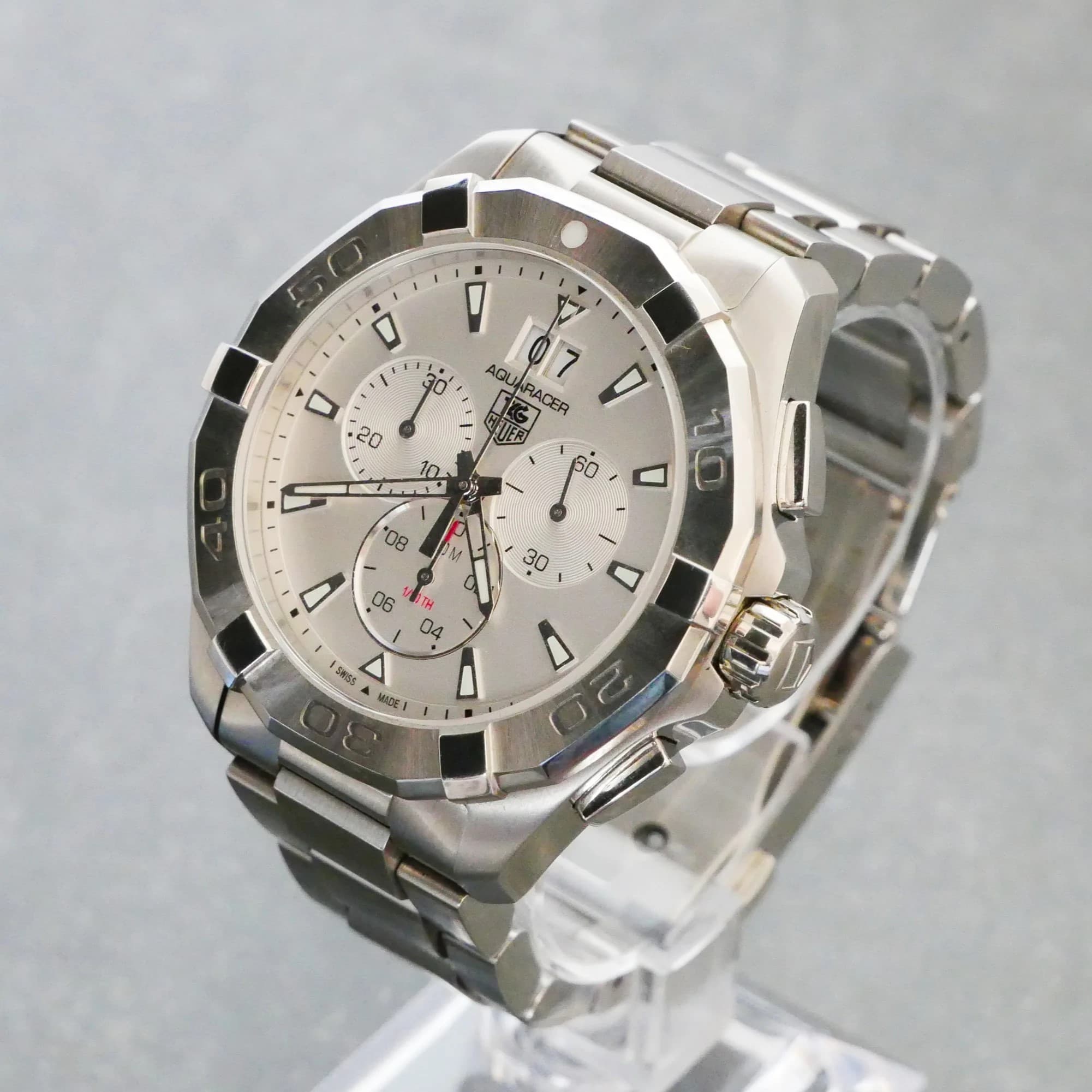 Gambar dari Tag Heuer Aquaracer CAY1111.BA0927 Chronograph White Dial