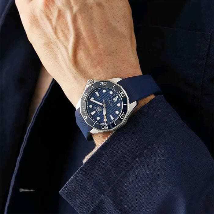 Gambar dari TAG Heuer Aquaracer WBP201B.FT6198 Automatic Blue Dial Rubber Strap