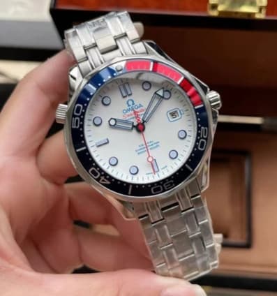 Jam Tangan Omega Seamaster 007 Automatic